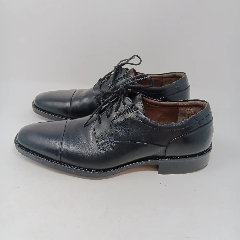 Johnston & Murphy Black Oxfords - Picture 3 of 11